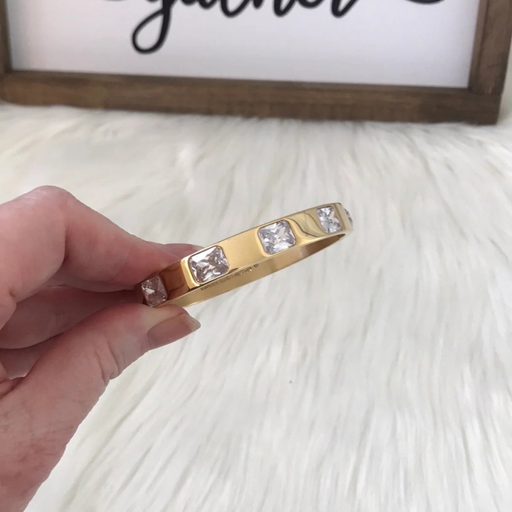 MICHAEL KORS RHINESTONE STUD BRACELET NWOT